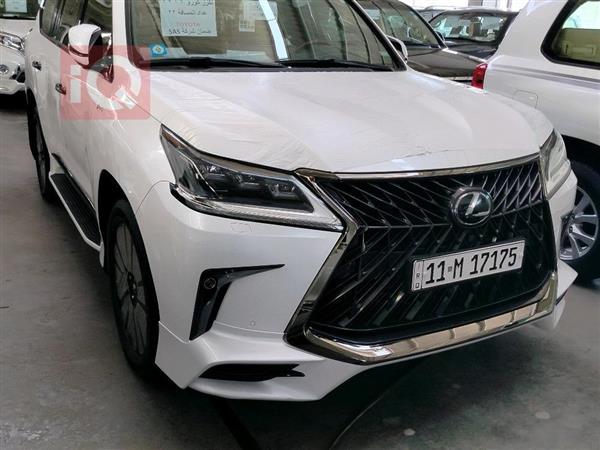 Lexus for sale in Iraq